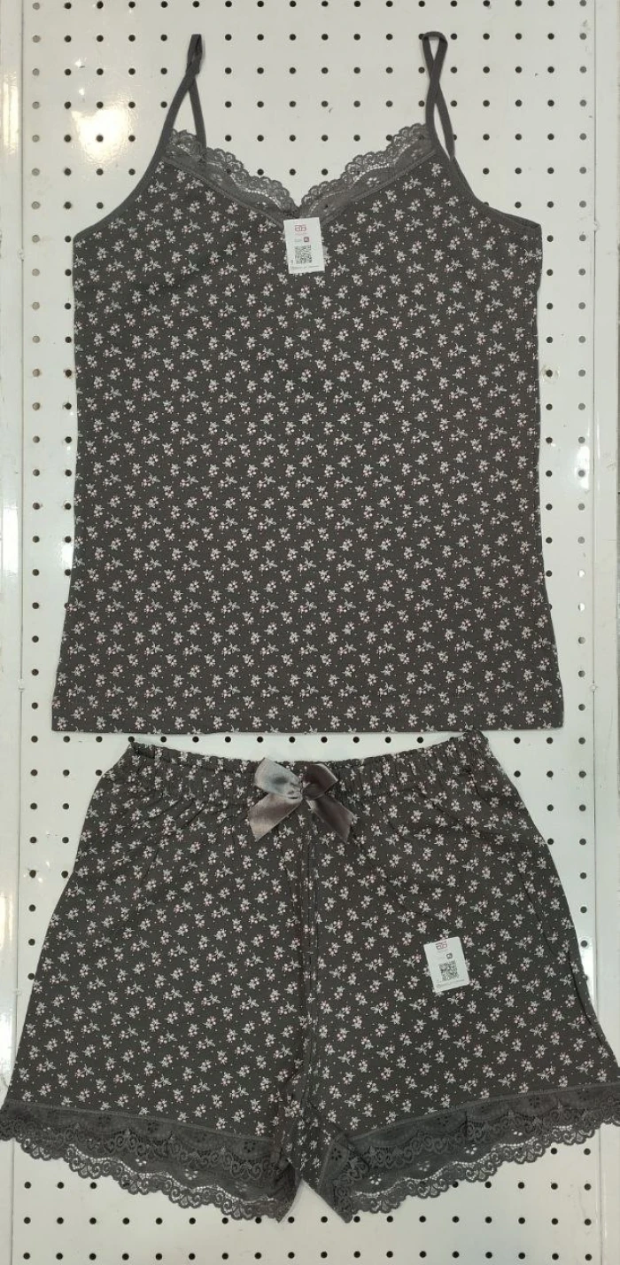 ست تاپ و شورتک طرح دار - رنگ مشکی - خال خالی - سایز ایکس لارژ